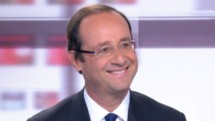 François Hollande sur France 2, le 12 octobre 2011. (France 2)