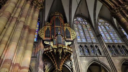 L'orgue de la cathédrale de Strasbourg (Bas-Rhin), le 2 avril 2021. (BRINGARD DENIS / HEMIS.FR / AFP)