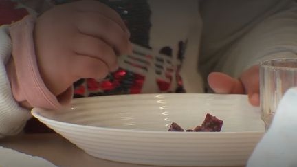 Cantines scolaires : à Lille, des détecteurs de CO2 pour réduire les risques de contamination au Covid-19