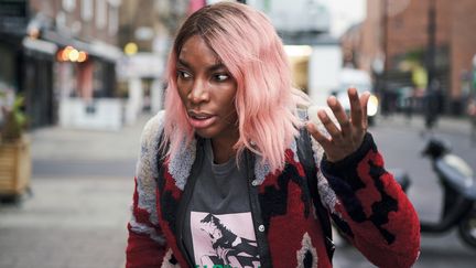 La réaisatrice et actrice Michaela&nbsp;Coel dans la série&nbsp; "I May Destroy You" (2020). (OCS)