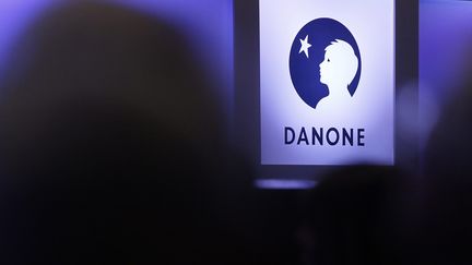 Une assemblée générale de l'entreprise Danone, le 29 avril 2015. (VINCENT ISORE / MAXPPP)