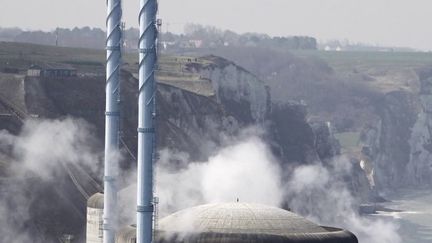 Nucléaire : après un problème de corrosion, une fissure découverte sur un réacteur de la centrale de Penly (France 3)