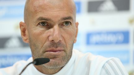 L'entraîneur du Real Madrid, Zinédine Zidane, en conférence de presse. (RADDAD JEBARAH / NURPHOTO)