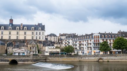 La Mayenne, une "terre de passage" (photo d'illustration, Laval). (JEAN-FRANÇOIS FERNANDEZ / RADIOFRANCE)