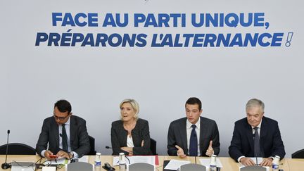 Pour sa rentrée parlementaire, samedi 14 septembre 2024, Marine Le Pen a appelé à une nouvelle dissolution l'an prochain. (LUDOVIC MARIN / AFP)