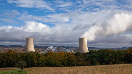 La centrale nucléaire de Golfech (Tarn-et-Garonne), le 1er novembre 2021. (JEAN-MARC BARRERE / HANS LUCAS / AFP)