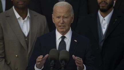 Le président des Etats-Unis, Joe Biden, s'exprime à la Maison Blanche (Washington), le 21 novembre 2024. (CELAL GUNES / ANADOLU / AFP)