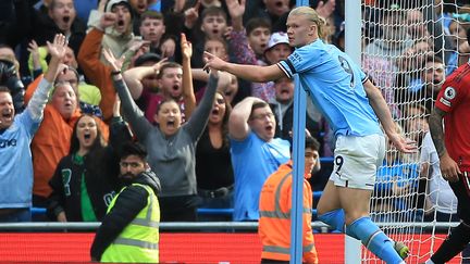 L'attaquant de Manchester City Erling Haaland, lors du derby face à Manchester United, le 2 octobre 2022, à l'Etihad Stadium. (LINDSEY PARNABY / AFP)