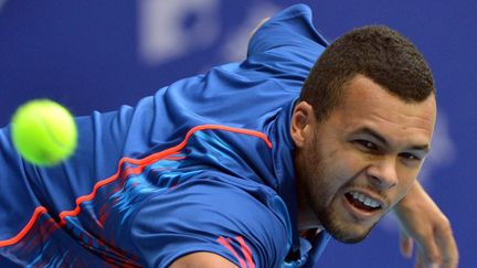 Jo-Wilfried Tsonga en difficulté sur son revers