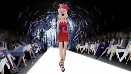 Minnie Mouse défile en Lanvin pour les vitrines de Noël 2012 de Barneys New York.
 (Disney/BarneysNewYork)