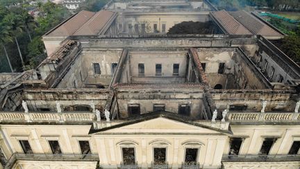 Incendie du musee national de Rio de Janeiro