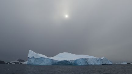 La banquise en Antarctique en 2018. (ADRIAN WLODARCZYK / ROBERT HARDING RF / AFP)