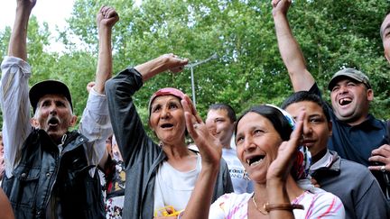 Des Roms participent &agrave; une manifestation &agrave; Roubaix (Nord), le 22 ao&ucirc;t 2012. (PHILIPPE HUGUEN / AFP)