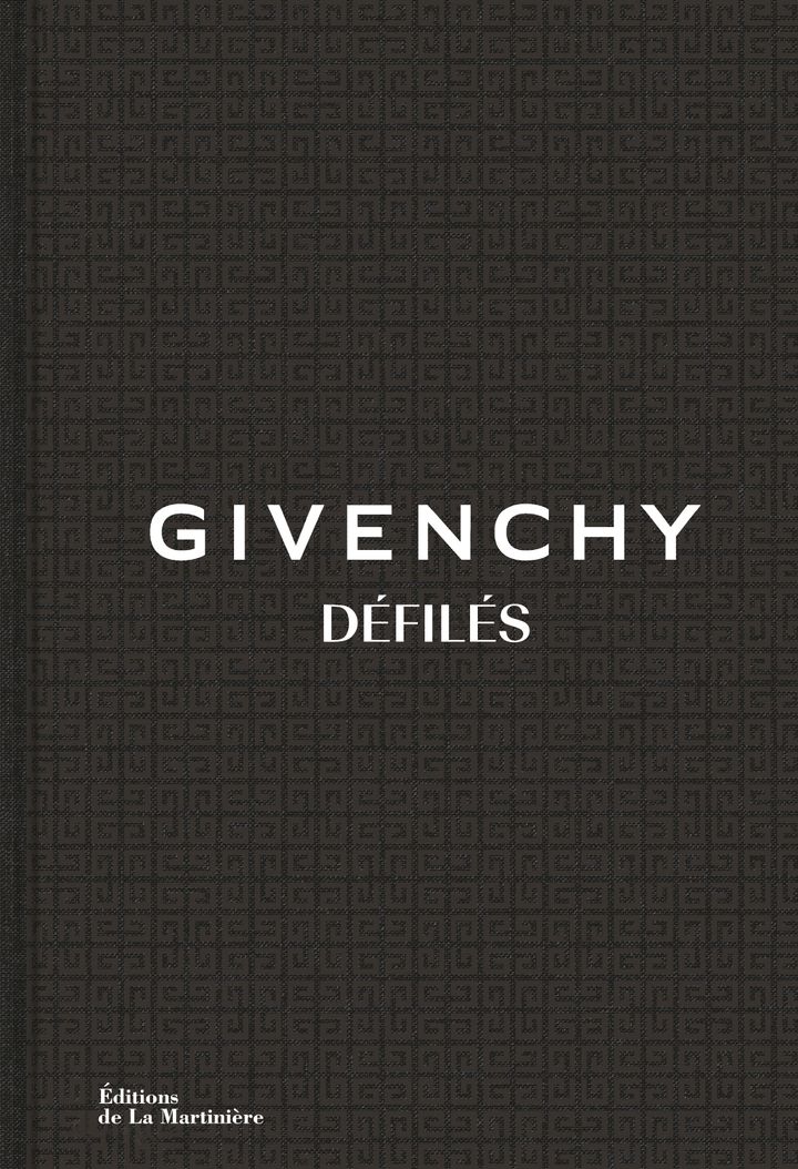 Couverture du livre "Givenchy" défilés d'Alexandre Samson et Anders Christian Madsen. Editions de La Martinière (Editions de la Martinière)