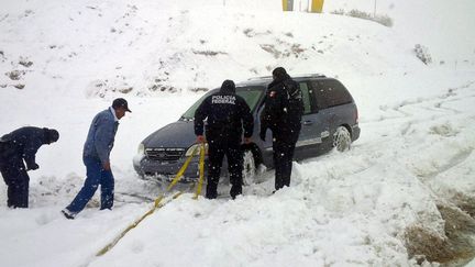 Jusqu'à 30 centimètres de poudreuse sont tombés dans le nord-ouest du pays.