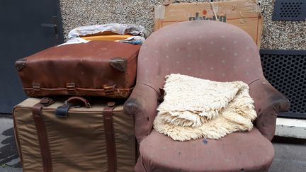 "Maison du tri"&nbsp;est un programme de services aux particuliers pour les aider à bien ranger,&nbsp;trier&nbsp;et offrir une seconde vie à leurs meubles et objets de la&nbsp;maison. Photo d'illustration. (SOPHIE AUVIGNE / RADIOFRANCE)