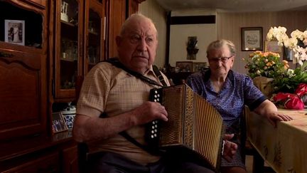 Sarthe : Édith et Maurice fêtent leurs 75 ans de mariage