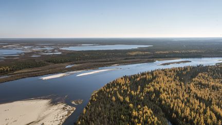 Une photo aérienne de la région de&nbsp;Yamalo-Nenets, en Sibérie, le 25 septembre 2015. (EVGENY BIYATOV / RIA NOVOSTI)