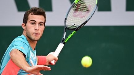 Hugo Gaston à Roland-Garros. (MARTIN BUREAU / AFP)