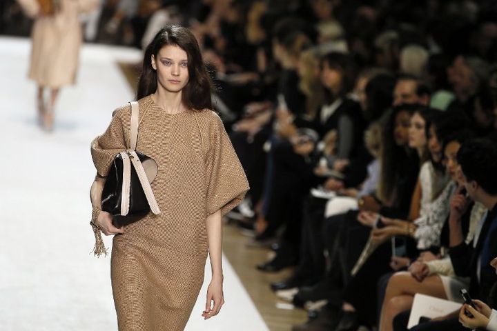 Chloé pap ah 2014-2015, à Paris
 (PATRICK KOVARIK)