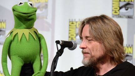 Steve Whitmire et sa marionnette, Kermit la grenouille (11 juillet 2015)
 (Tonya Wise / AP / SIPA)