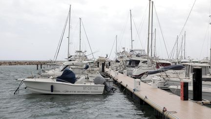 Le port des&nbsp;Saintes-Maries-de-la-Mer (Bouches-du-Rhône), le 13 mai 2020. (VALERIE SUAU / MAXPPP)