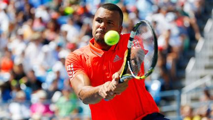 &nbsp; (Jo-Wilfried Tsonga accède aux quarts de finale de l'US Open de tennis en battant son compatriote Benoît Paire. © Maxppp)