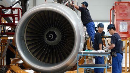 Une cha&icirc;ne d'assemblage d'Airbus A 320, &agrave; Tianjin, en Chine, le 13 juin 2012. (MARK RALSTON / AFP)