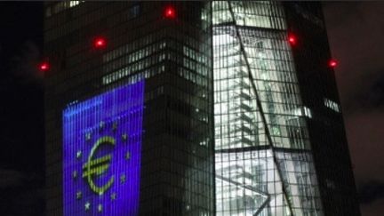 L'euro fêtera, samedi 1er janvier 2022, ses 20 ans. Cette monnaie unique européenne fait désormais partie de notre quotidien. (AFP)