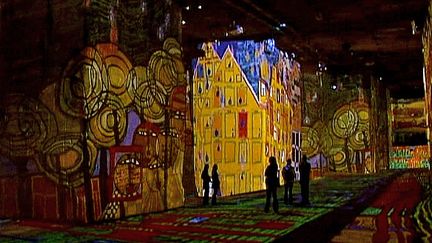 Exposition monumentale aux Carrières de Lumières, aux Baux-de-Provence
 (France3/Culturebox)