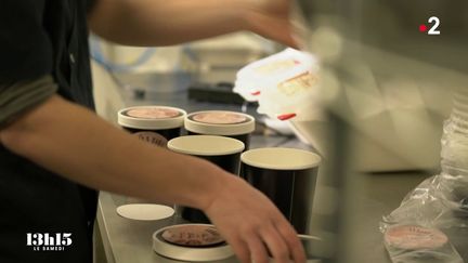 VIDEO. Lozère : "Vous voulez goûter des glaces au lait de brebis ? Ça vous fait peur ? Il faut oser, car c'est doux comme lait"