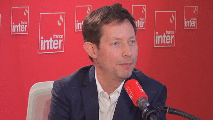 François-Xavier Bellamy, eurodéputé et tête de liste Les Républicains aux élections européennes en juin, sur France Inter, le 20 février 2024. (FRANCE INTER)