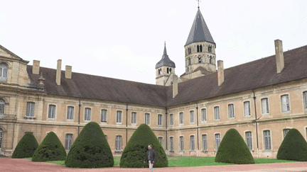 Patrimoine : découverte de l’abbaye de Cluny, en lice pour devenir le monument préféré des Français (France 2)