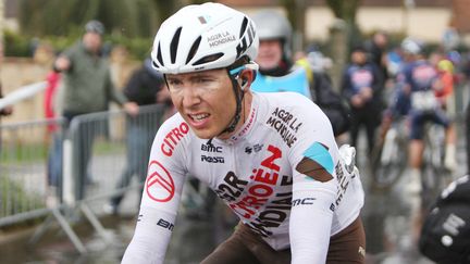 Benoît Cosnefroy (AG2R Citroën) lors de la quatrième étape du Circuit cycliste Sarthe - Pays de la Loire autour de la Chapelle-Saint-Aubin, le 8 avril 2022 (LAURENT LAIRYS / LAURENT LAIRYS / DPPI via AFP)