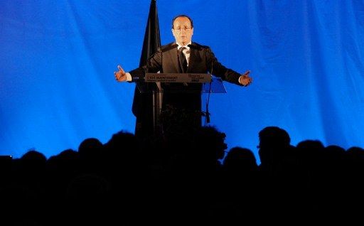 Le 4 mai, François Hollande livre son ultime meeting de campagne, à Périgueux. (Jean-Pierre Muller/AFP)