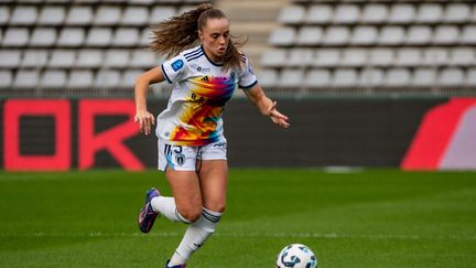 La joueuse du Paris FC, Lou Bogaert, lors du match PFC-Reims en Arkema Première Ligue le 12 octobre 2024. (MELANIE LAURENT / AFP)