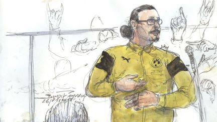 Croquis d'audience de Jawad Bendaoud, le 26 janvier 2018 devant le tribunal correctionnel de Paris. (BENOIT PEYRUCQ / AFP)