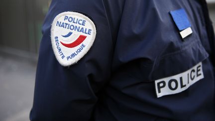 L'administration refuse de prendre en compte les RTT offertes par ses coll&egrave;gues &agrave; un policier de Nancy pour qu'il reste aux c&ocirc;t&eacute;s de sa fille gravement malade. (PATRICK KOVARIK / AFP)