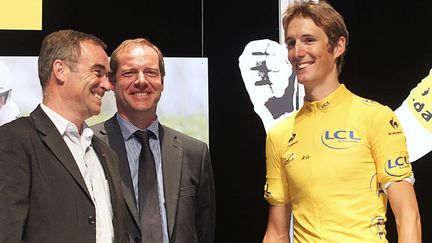 Andy Schleck aux côtés de Bernard Hinault et Christian Prudhomme