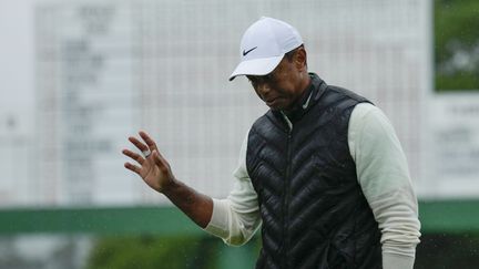 Le golfeur américain Tiger Woods lors du 2e tour du Masters d'Augusta, le 8 avril 2023 (CHARLIE RIEDEL / AP)