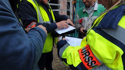 En 2022, les actions de contrôle de l'Urssaf ont permis de redresser 788,1 millions d'euros de cotisations et contributions sociales (JEAN MICHEL MAZET / MAXPPP)