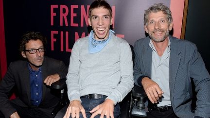 Nils Tavernier, Fabien Héraud et Jacques Gamblin lors de la présentation du film "L'épreuve d'une vie" à Toronto (Canada)
 (ASON KEMPIN / GETTY IMAGES NORTH AMERICA / AFP)