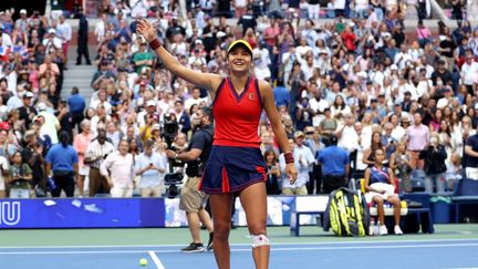 Emma Raducanu s'est imposée en finale de l'US Open 2021 face à Leylah Fernandez (6-4, 6-3). (ELSA / GETTY IMAGES NORTH AMERICA)