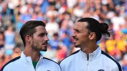 Kévin Trapp (à gauche) et Zlatan Ibrahimovic (NICHOLAS KAMM / AFP)