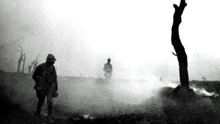 En 1916, la Bataille de Verdun fit plus de 700 000. Les photos de Frantz Adam, rendent hommage à ces soldats morts pour la France
 (Fonds photographique Frantz Adam / AFP)