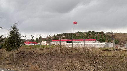 Une explosion est survenue dans une usine de munitions du nord-ouest de la Turquie, à Balikesir, le 24 décembre 2024. (MIRAC KAYA / ANADOLU / AFP)