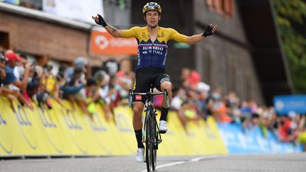 Primoz Roglic (Jumbo - Visma) a une nouvelle fois dompté la concurrence, sur la 2e étape du Critérium du Dauphiné. (JUSTIN SETTERFIELD/POOL / GETTY POOL)