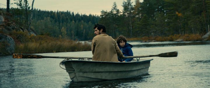 Jérémie Elkaïm et Timothé Vom Dorp dans "Dans la forêt" de Gilles Marchand 
 (Pyramide Distribution)