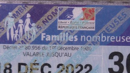 Pouvoir d’achat : la carte famille nombreuse plus accessible grâce à une démarche en ligne