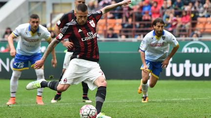 L'ex-attaquant du Milan AC, Jérémy Menez, rejoint Bordeaux pour deux saisons. (GIUSEPPE CACACE / AFP)